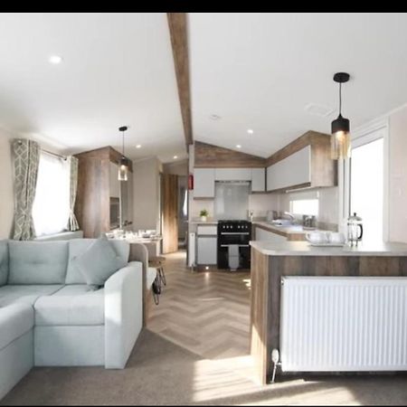 Q8 Ocean Edge Caravan Park เฮย์แชม ภายนอก รูปภาพ