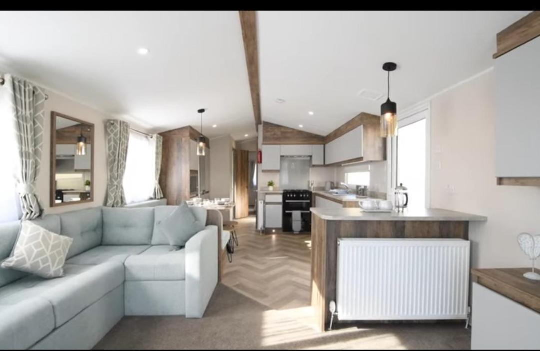 Q8 Ocean Edge Caravan Park เฮย์แชม ภายนอก รูปภาพ